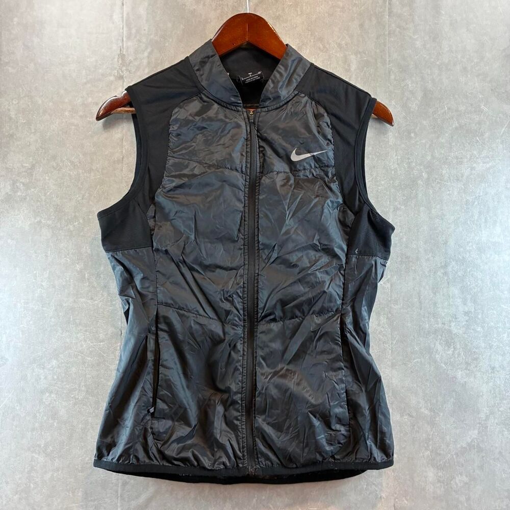 Nike Women's Black and Grey Gilet